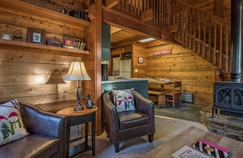 Snowshoe House | 130 m² House ∙ 2 bedrooms ∙ 7 guests