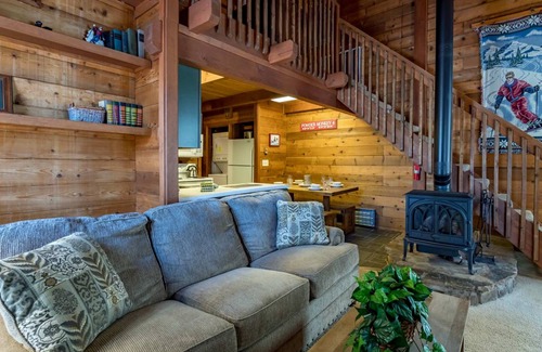 Snowshoe House | 130 m² House ∙ 2 bedrooms ∙ 7 guests