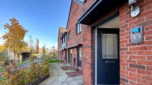 Clydebank House | 130 m² House ∙ 3 bedrooms ∙ 10 guests