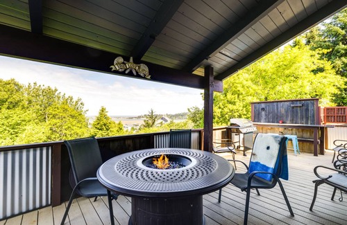 Waldport House | 130 m² House ∙ 3 bedrooms ∙ 8 guests