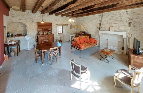 Taize-Aizie House | 130 m² House ∙ 3 bedrooms ∙ 5 guests