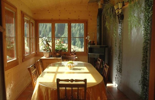 Pralong House | 130 m² House ∙ 5 bedrooms ∙ 8 guests
