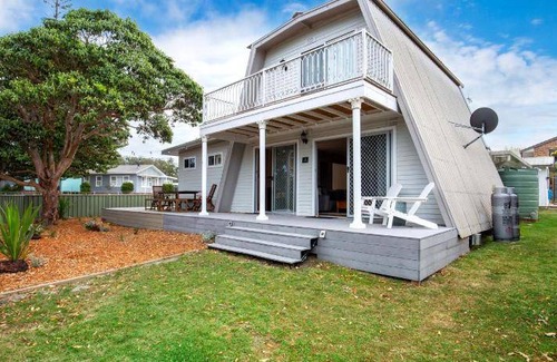 Callala Beach House | 130 m² House ∙ 4 bedrooms ∙ 12 guests
