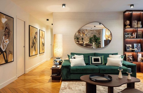 Porte-Saint-Martin Apartment | 130m² Design Flat – Haut Marais, A/C & 4 Bedrooms