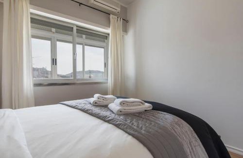 Pena Apartment | 131 A - Lisbon - Castle View Balcony