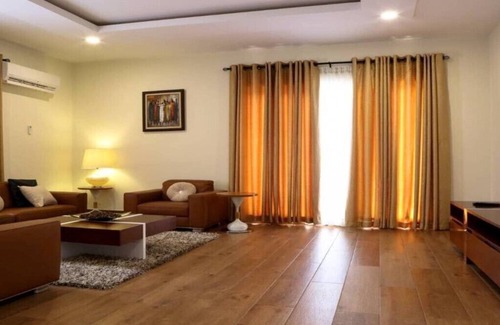 Lekki Phase 1 House | 1313 luxury&secure 3 bedroom apartments 24/7 electricity 3/4/10