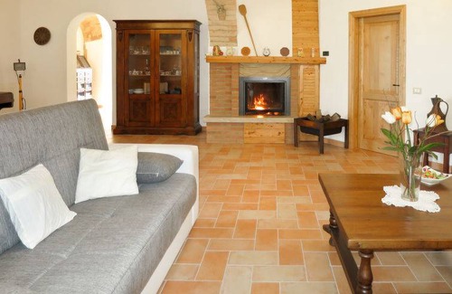 Pomarance House | 135 m² Farmhouse ∙ 1 bedroom ∙ 5 guests
