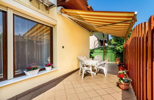 Balatonfenyves House | 135 m² House ∙ 4 bedrooms ∙ 6 guests