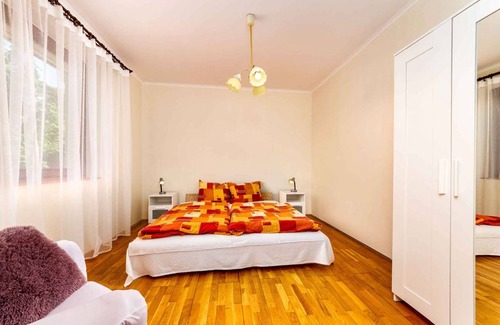Balatonfenyves House | 135 m² House ∙ 4 bedrooms ∙ 6 guests