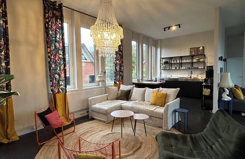 Schenefeld Apartment | 135sqm loft in an old factory on the outskirts of Hamburg