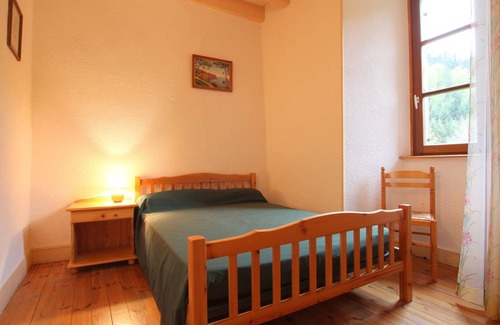 Saint-Vert Cottage | 136 m² Cabin ∙ 2 bedrooms ∙ 5 guests