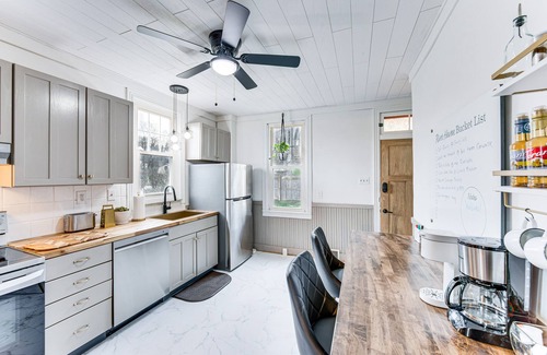 Rossville House | 14 Mi to Skiing: Dutch Country 'River Haven' Home