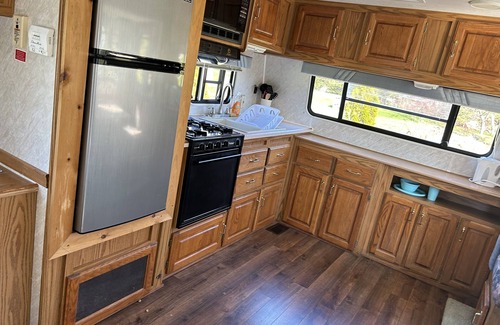 Stokes Bay House | #14 Spacious unit with harbor view