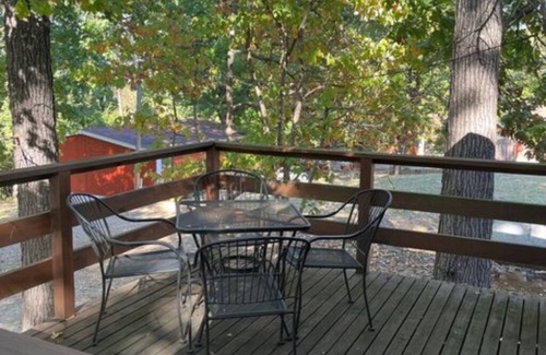 Mountain Home Apartment | 14) Three Bedroom Deluxe NO PETS ALLOWED