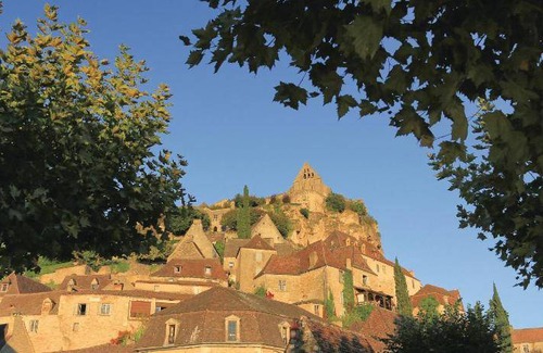 Saint-Pierre-d'Eyraud House | 140 m² House ∙ 4 bedrooms ∙ 8 guests