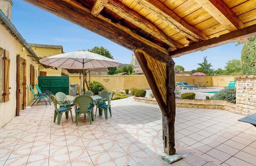 Saint-Pierre-d'Eyraud House | 140 m² House ∙ 4 bedrooms ∙ 8 guests