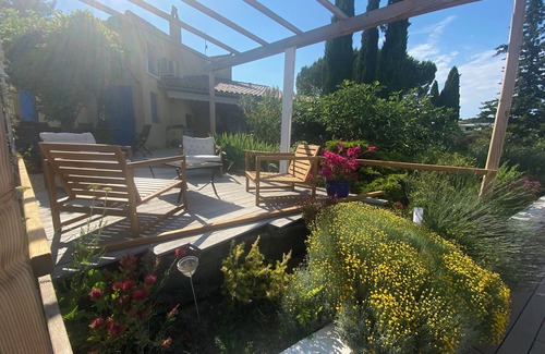 Vaison-la-Romaine House | 140 M2 architect-designed house in a quiet cul-de-sac.