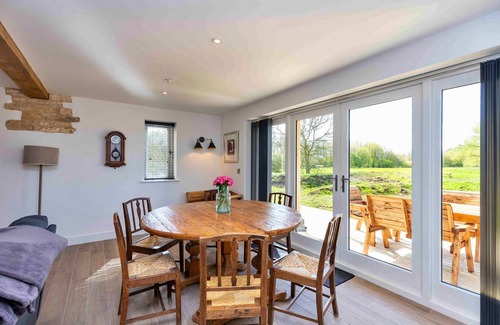 Thurlby Cottage | 140 m² Cabin ∙ 3 bedrooms ∙ 6 guests