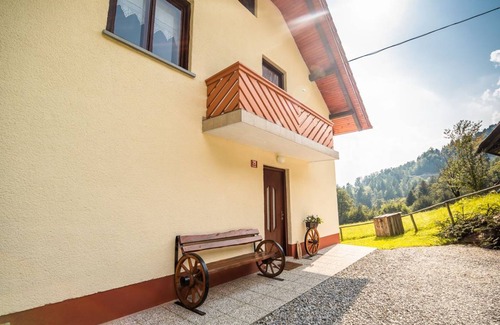 Vidrga House | 140 m² House ∙ 3 bedrooms ∙ 8 guests