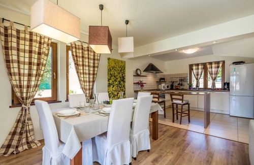 Rab House | 140 m² House ∙ 3 bedrooms ∙ 6 guests