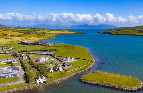 Dingle House | 140 m² House ∙ 4 bedrooms ∙ 8 guests