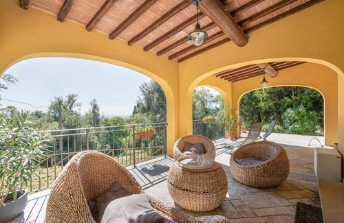 Monteverdi Marittimo House | 140 m² House ∙ 2 bedrooms ∙ 5 guests