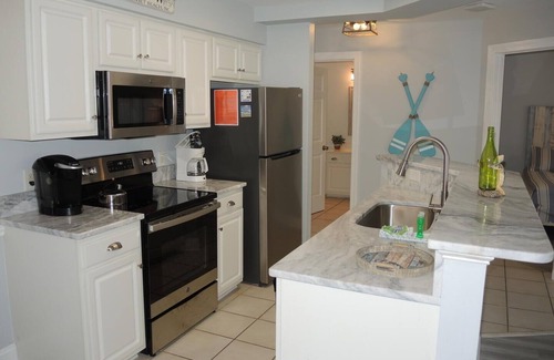 Calabash Condo | 1408m 1 Bedroom Condo by RedAwning