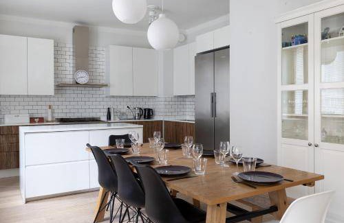 Toolo Apartment | 144 m² Apartment ∙ 3 bedrooms ∙ 8 guests