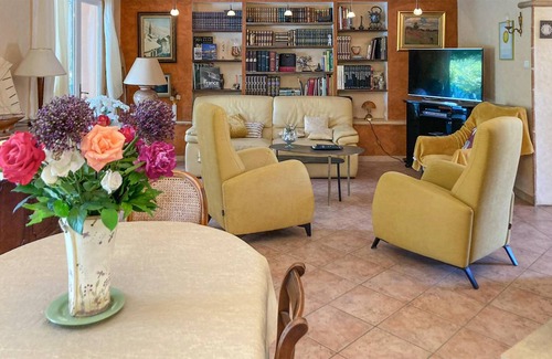 Saint-Privat-des-Vieux House | 145 m² House ∙ 3 bedrooms ∙ 6 guests