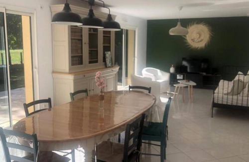 Ruaudin House | 146 m² House ∙ 4 bedrooms ∙ 9 guests