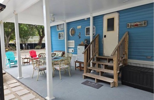 Key Largo House | 146 RV & 138 RV Vacation Rental n Key Largo Kampground, FL