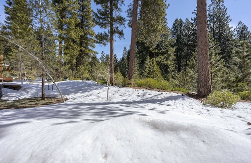 Incline Village Condo | 147 McCloud - The Perfect McCloud Getaway