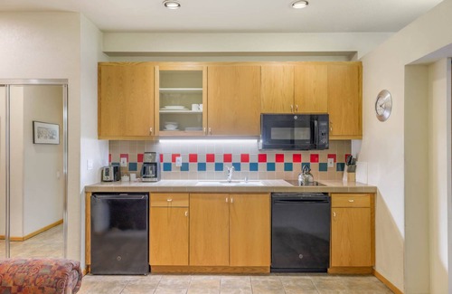 Olympic Valley Condo | 148 | Affordable Studio - Mtn Escape w/Pool & Spa