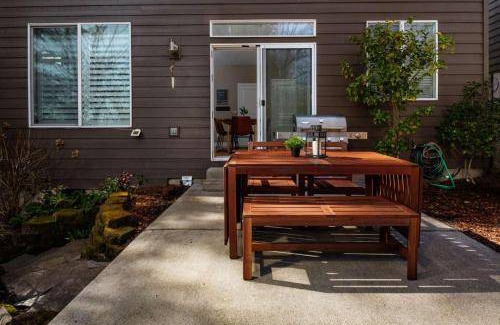 Beaverton House | 149 m² House ∙ 1 bedroom ∙ 6 guests