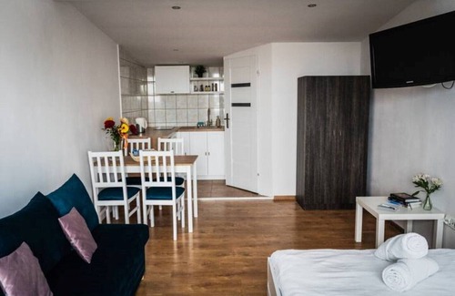 Wladyslawowo Apartment | 15 A Beautiful Studio With a View of the City and the sea