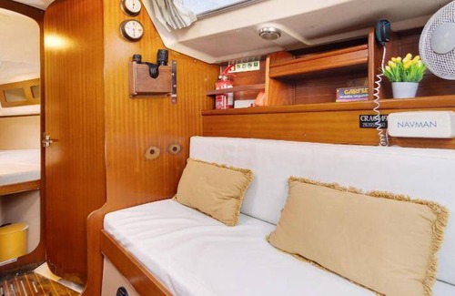 Viana do Castelo Boat Rental | 15 m² Houseboat ∙ 1 bedroom ∙ 6 guests