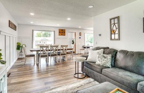 Hartford House | 15 Mi to Downtown Sioux Falls Gem with Yard!