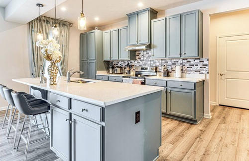 Brownsburg House | 15 Mi to Dtwn Indianapolis: Family-Friendly Home!