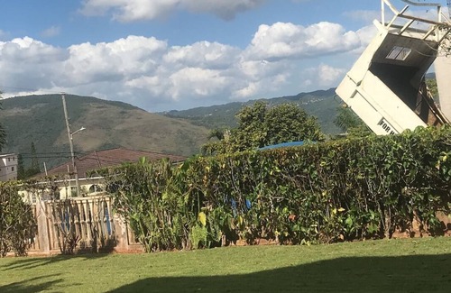 Hellshire Bed & Breakfast | 15 minutes away from the famous Hellshire Beach .