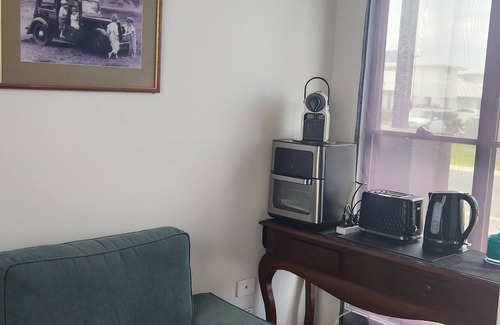 Bells Creek House | 15 minutes to Australia Zoo.nClose to the beachesnCentral location.