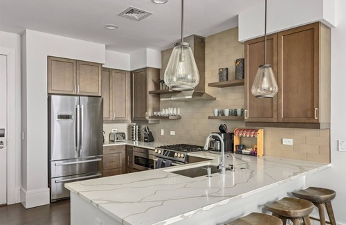 Downtown Asheville Condo | 15% OFF - The Views Over Pack Square | 10th floor Luxury Condo in Downtown, Amazing Views