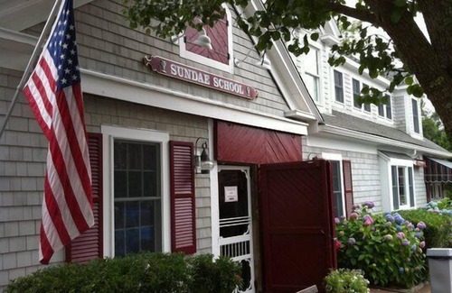 West Dennis Cottage | 15% off Third house from South Village Beach *great family vacation on Cape Cod