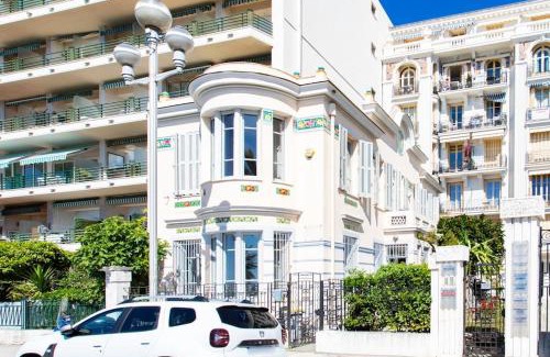 Les Baumettes Apartment | #15 Sea front Villa AC stunning view for 6 pers wifi