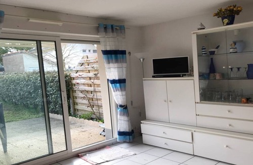 Pornichet Apartment | 150 m from the beach pleasant studio in quiet residence on garden level