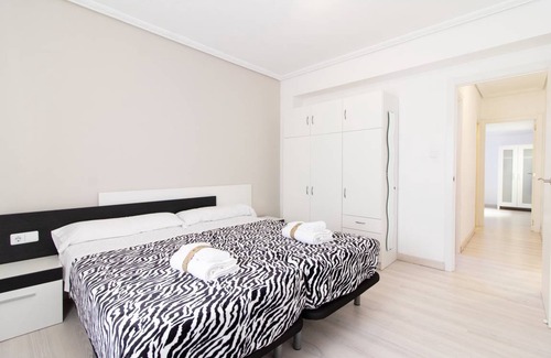 Sagunto Apartment | 150 m² Apartment ∙ 4 bedrooms ∙ 8 guests