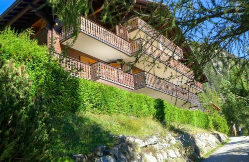 Champex-Lac Apartment | 150 m² Apartment ∙ 3 bedrooms ∙ 6 guests