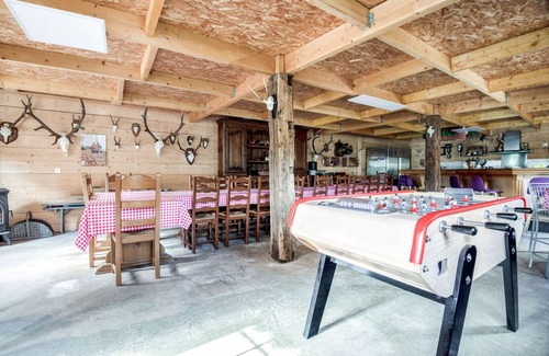 Sapogne-et-Feucheres Villa | 150 m² Villa ∙ 2 bedrooms ∙ 12 guests