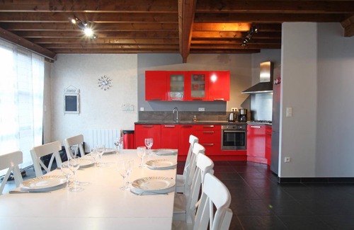 Moyon-Villages House | 150 m² Gîte ∙ 4 bedrooms ∙ 10 guests