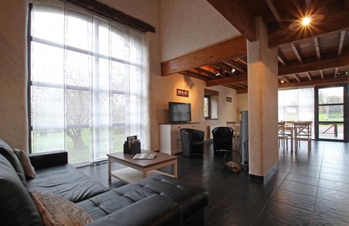 Moyon-Villages House | 150 m² Gîte ∙ 4 bedrooms ∙ 10 guests