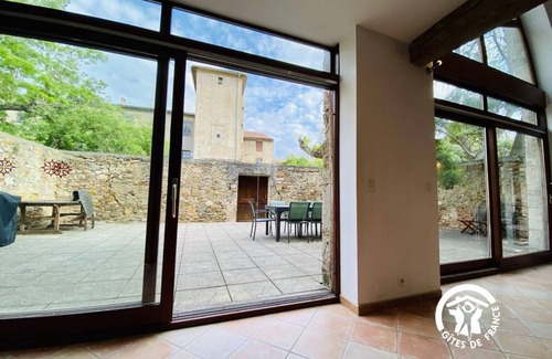 Fontcouverte House | 150 m² Gîte ∙ 4 bedrooms ∙ 6 guests